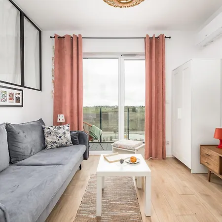 Apartment Szprotka With Air-conditioning & Parking By Renters Ustronie Morskie