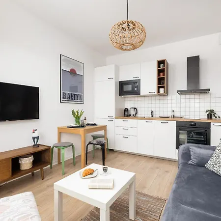 Szprotka With Air-conditioning & Parking By Renters Apartamento